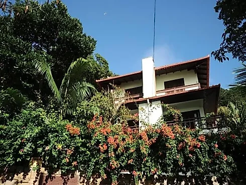 Linda Pousada Localizada em Meio a Mata Atlântica e a 130 Metros da Praia da Solidão - Pântano do Su - Foto 6
