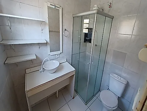 Casa de 2 Quartos Distante 215 Metros da Praia da Armação - Armação do Pântano do Sul - Florianópoli - Foto 17