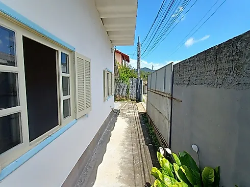 Casa de 2 Quartos Distante 215 Metros da Praia da Armação - Armação do Pântano do Sul - Florianópoli - Foto 6