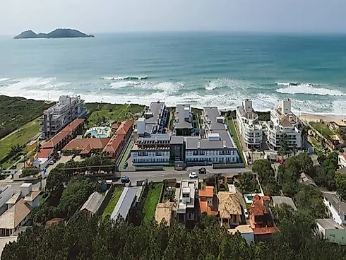 Apartamento de Alto Padrão com 3 Suítes, no Condomínio Iconic Home & Resort, Pé na Areia, Financiáve - Apartamento em Morro das Pedras, Florianópolis - Foto 2
