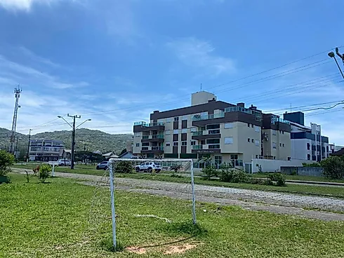 Venda - Açores - Apartamento de 2 Quartos Mobiliado com Suite. - Foto 26
