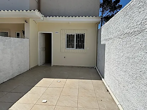 Casa 1 Quarto a 200m da Praia - Locação Perfeita em Florianópolis na Praia do Morro das Pedras! 🌊🏡 - Casa em Morro das Pedras, Florianópolis - Foto 1