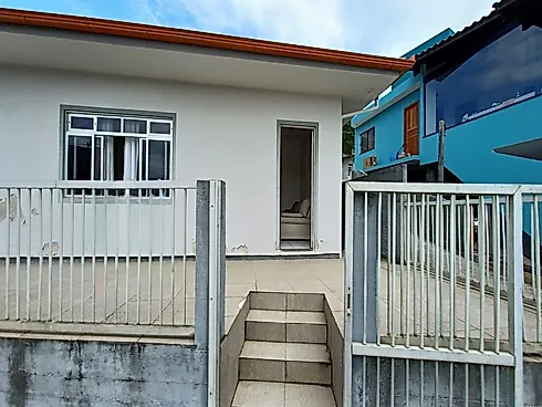 Casa de Alvenaria com 3 Quartos, sendo um Suíte, e Edícula na Costeira do Ribeirão a 50 Metros da PR - Casa em Ribeirão da Ilha, Florianópolis - Foto 5