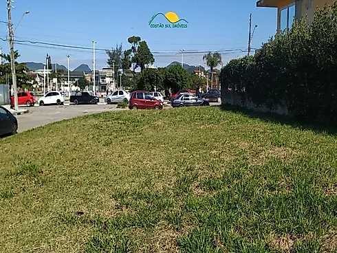 Terreno Escritura Publica de 533,42 m² a 330 Metros da Praia , com Ótima Infra Estrutura em Seu Ento - Terreno em Campeche, Florianópolis - Foto 4