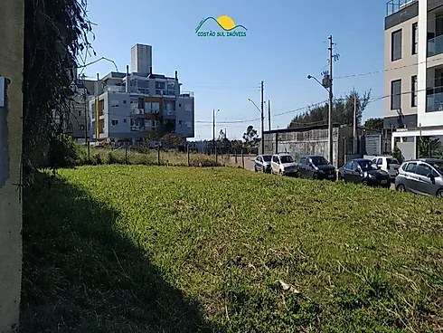 Terreno Escritura Publica de 533,42 m² a 330 Metros da Praia , com Ótima Infra Estrutura em Seu Ento - Terreno em Campeche, Florianópolis - Foto 5