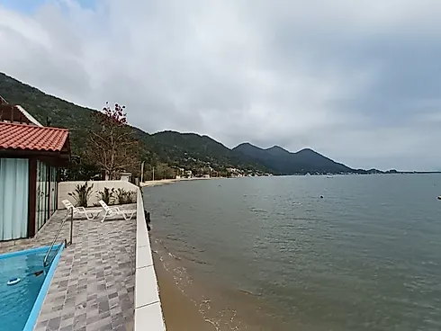 Casa de 345m², Pé na Areia, no Ribeirão da Ilha - Florianópolis/SC. - Foto 18