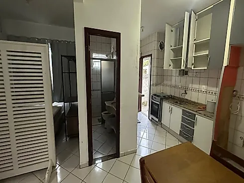 🌊🏡✨ Kitnet Mobiliada para Aluguel a Apenas 80 Metros da Praia do Pântano do Sul – sem Vaga de Gara - Apartamento em Pântano do Sul, Florianópolis - Foto 3