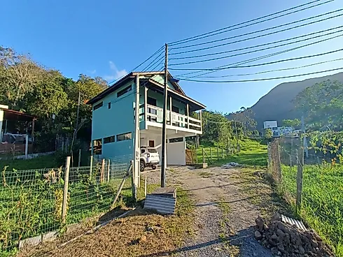 Casa de Alvenaria de 2 Pavimentos com 2 Quartos Próxima a Natureza no Alto Ribeirão - Ribeirão da Il - Casa em Ribeirão da Ilha, Florianópolis - Foto 1