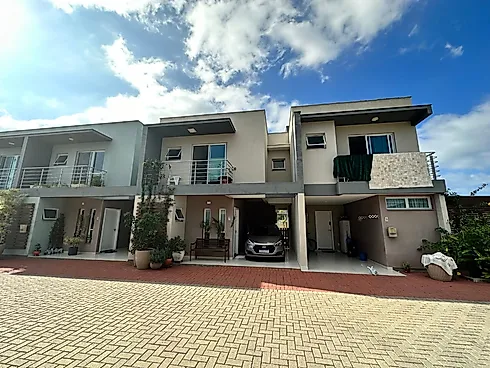 Linda Casa 3 Quartos, sendo um Suíte, em Condomínio Fechado com Ótima Infraestrutura no Portal do Ri - Casa em Ribeirão da Ilha, Florianópolis - Foto 2
