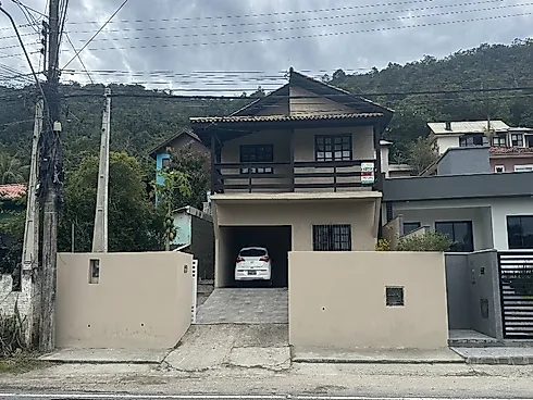 🏡✨ Sobrado para Aluguel no Morro das Pedras com 3 Quartos, 2 Suítes, Varanda Ampla, Churrasqueira, - Casa em Morro das Pedras, Florianópolis - Foto 1