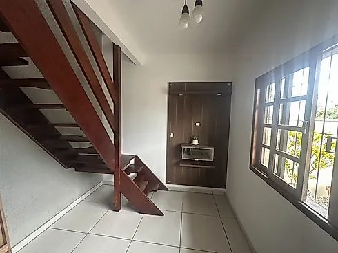 🏡✨ Sobrado para Aluguel no Morro das Pedras com 3 Quartos, 2 Suítes, Varanda Ampla, Churrasqueira, - Casa em Morro das Pedras, Florianópolis - Foto 3