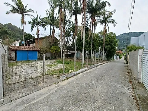 Terreno de 816m² com Zoneamento Arp-2.5 a 450 Metros da Praia do Morro das Pedras - Florianópolis/SC - Terreno em Morro das Pedras, Florianópolis - Foto 1