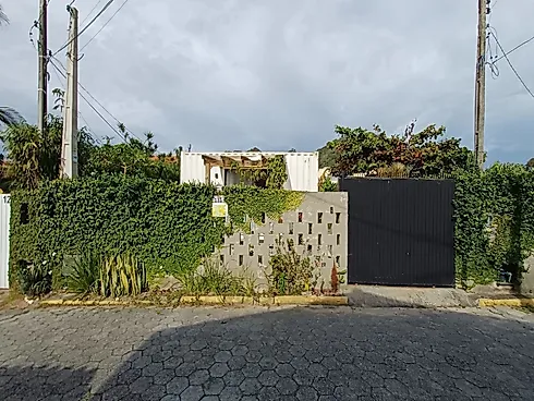 Cota Imobiliária - Casa Mista de 1 Dormitório e Studio Container a 190 Metros da Praia do Morro das - Casa em Morro das Pedras, Florianópolis - Foto 3