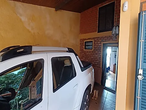 Casa de Alvenaria "Pé-Na-Areia" com 4 Quartos, sendo 1 Suíte, com Trapiche no Ribeirão da Ilha - Flo - Foto 7