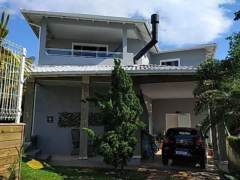Edificação com 2 Casas. Interessante para Residir e Gerar Renda, Dista a 390 M da Praia dos Ingleses - Casa em Ingleses do Rio Vermelho, Florianópolis - Foto 3