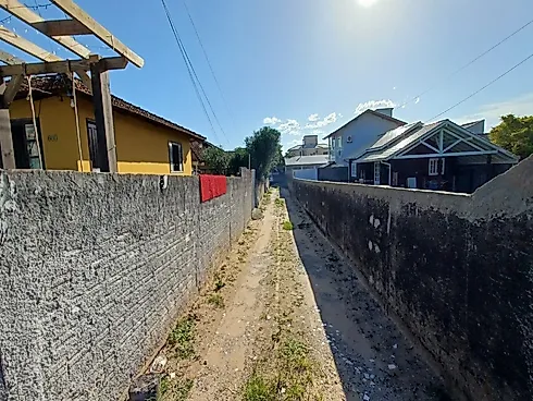 Terreno de 360m² na Rua Laureano, Fundos, Não Financiável, no Campeche - Florianópolis/SC - Terreno em Campeche, Florianópolis - Foto 4