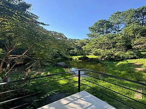 🌿🏡 Casa Alto Padrão no Condomínio Morada do Campeche Ii com 4 Suítes, Área Verde Exclusiva e Açude - Foto 25
