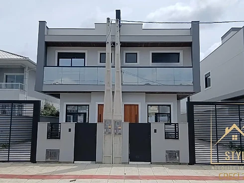 Excelente Sobrado 130m² 3 Dormitórios Localizado Loteamento Nova Palhoça - Foto 1