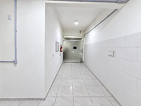 Prédio Comercial com 3 Lojas no Bairro Madri - Foto 9