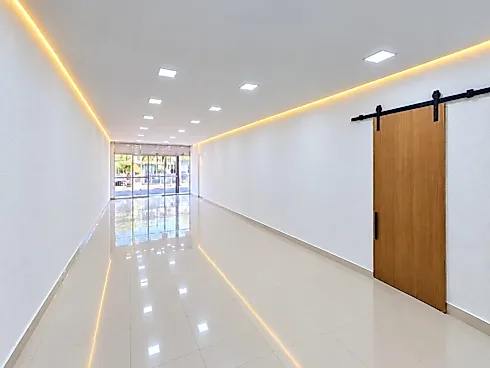 Prédio Comercial com 3 Lojas no Bairro Madri - Foto 13