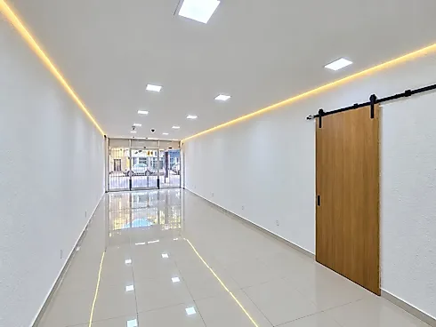 Prédio Comercial com 3 Lojas no Bairro Madri - Foto 8