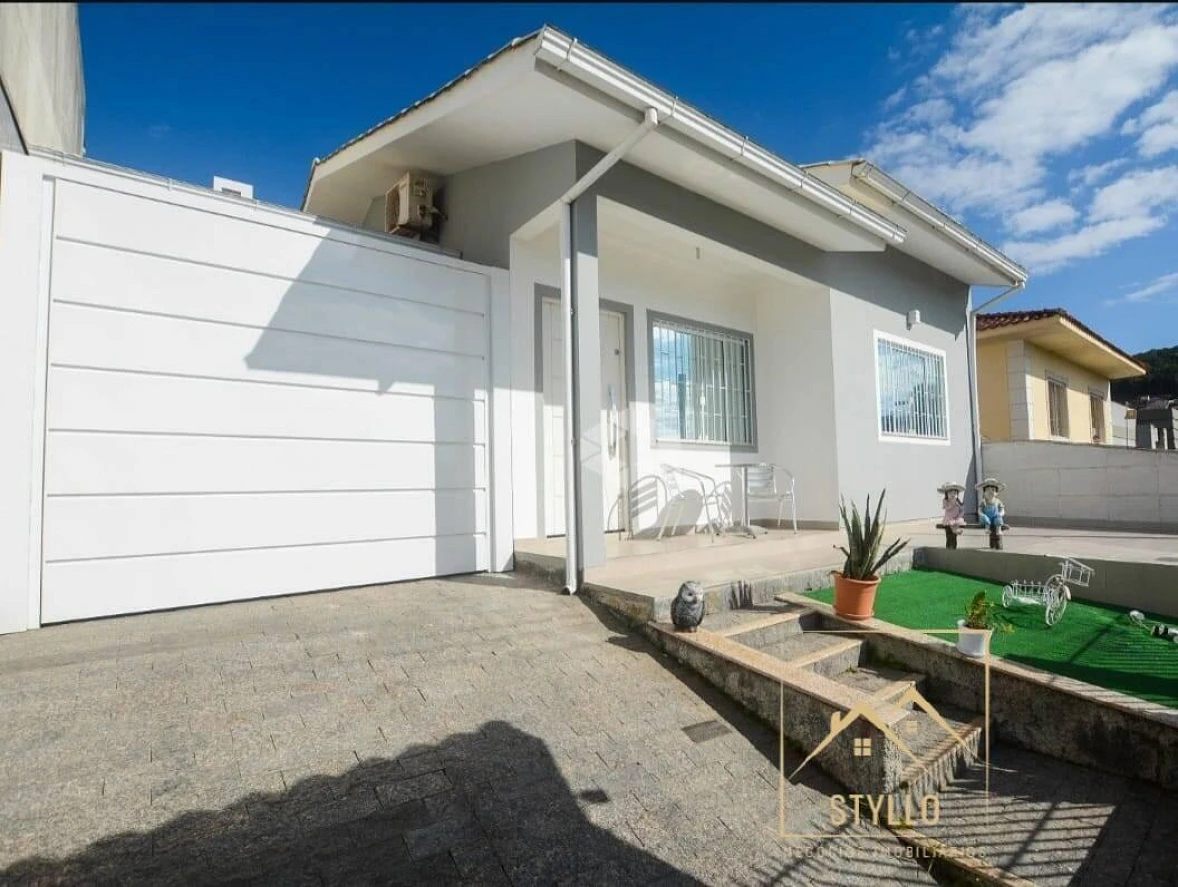 Casa em Forquilhas, São José