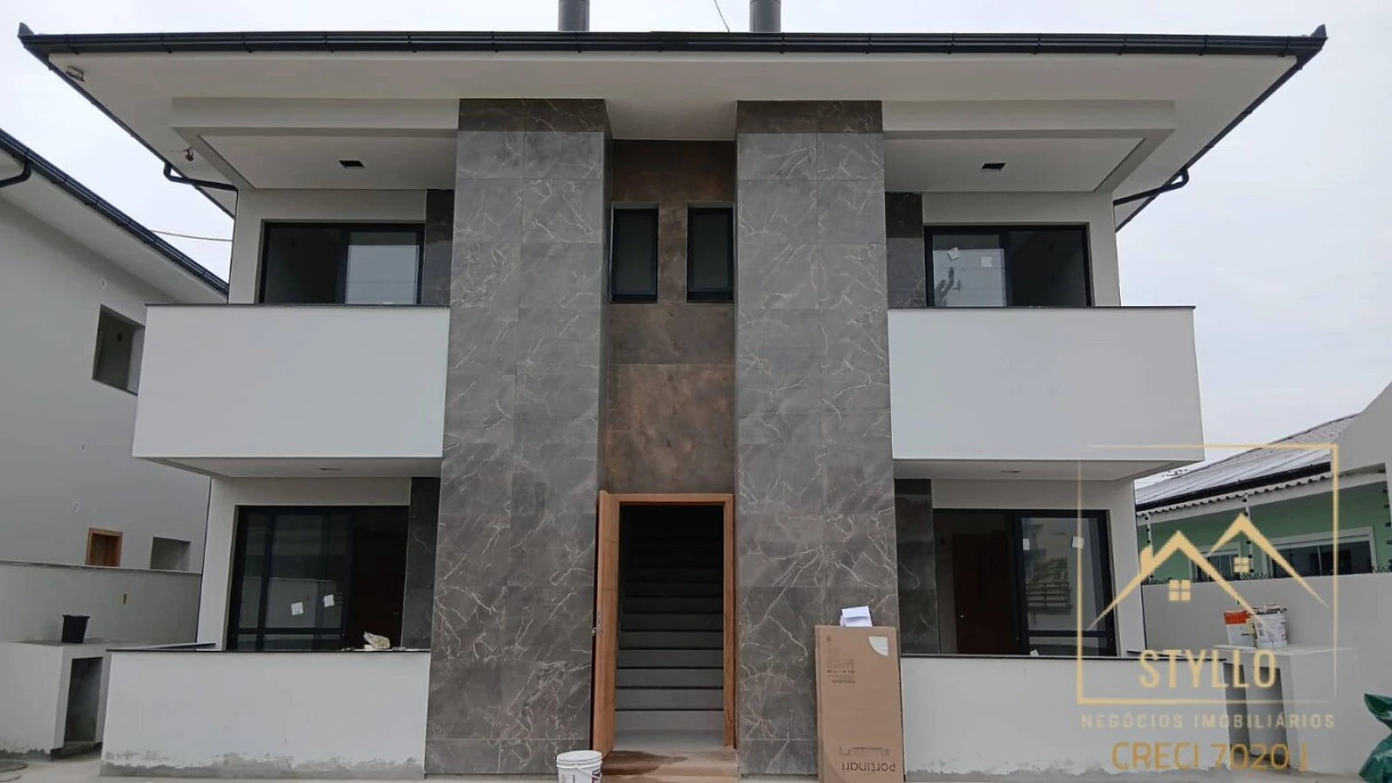 Apartamento em Sertão do Maruim, São José