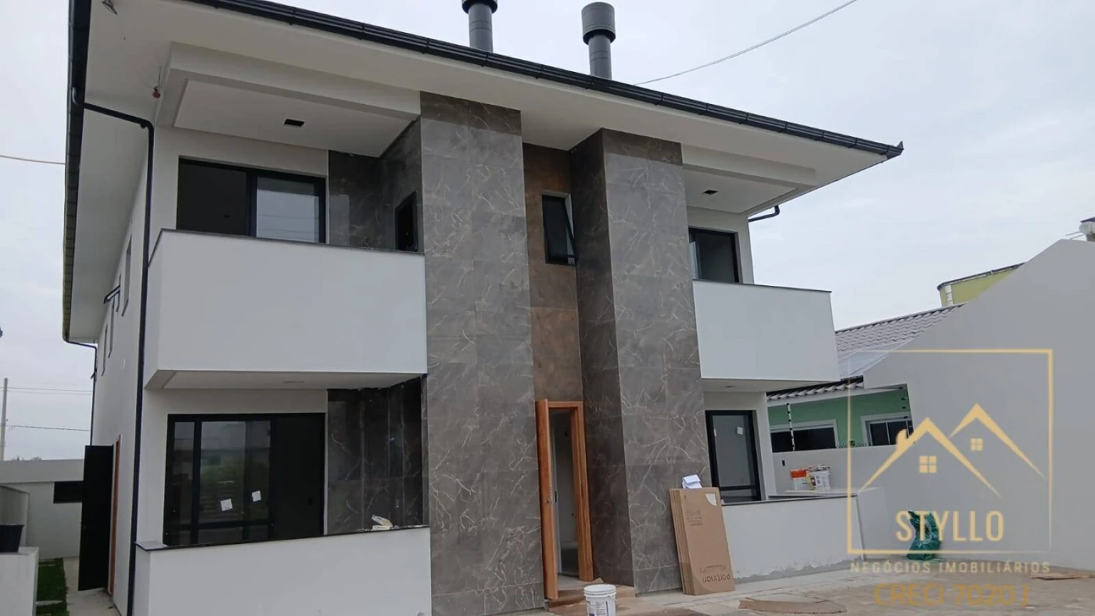 Apartamento em Sertão do Maruim, São José