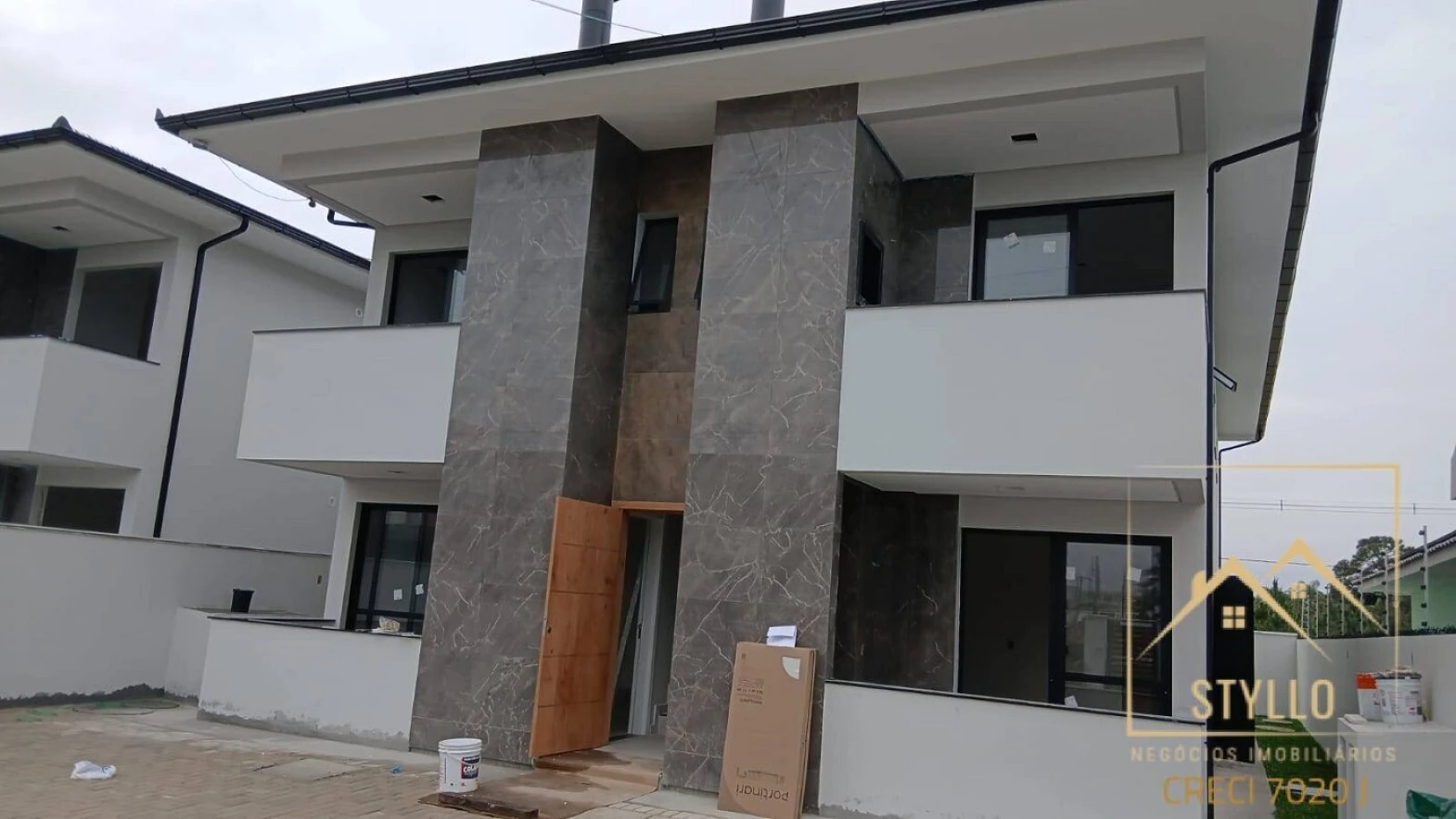 Apartamento em Sertão do Maruim, São José