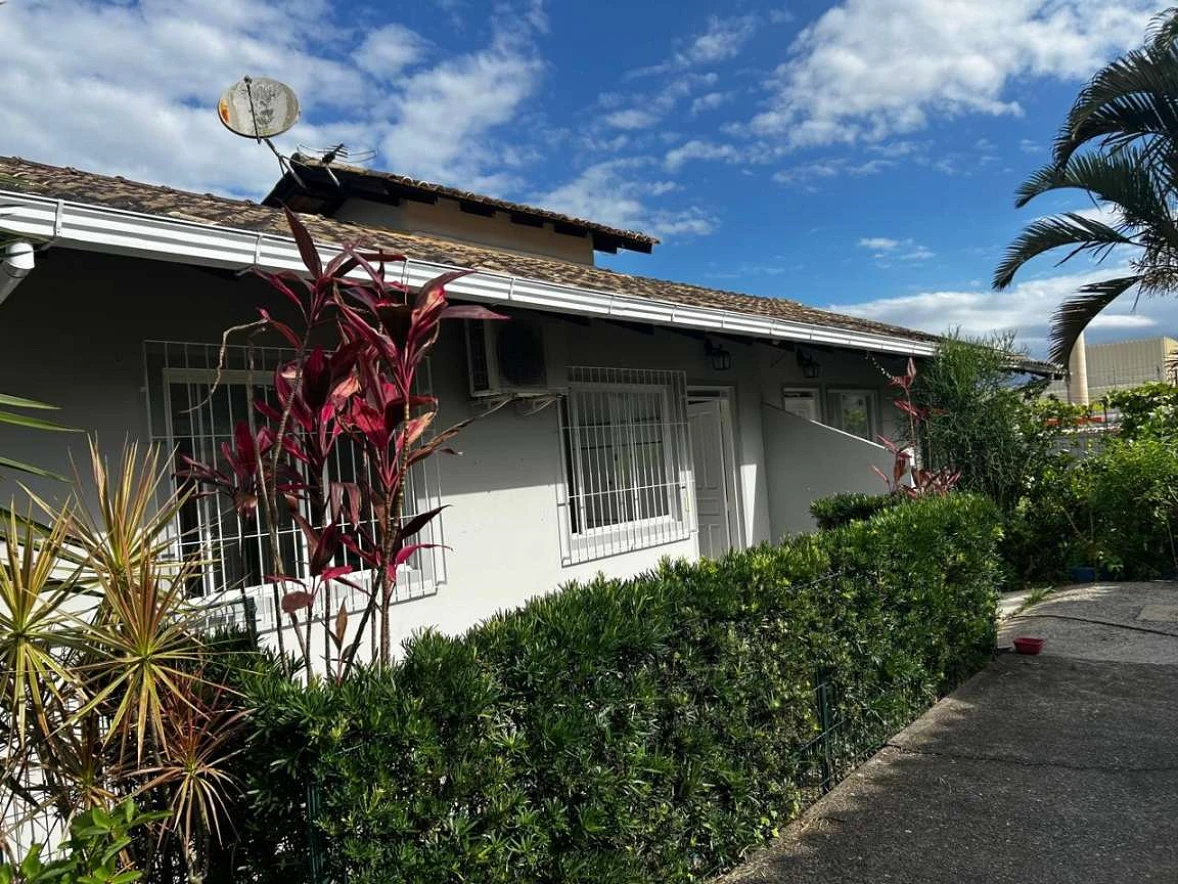 Casa em Forquilhas, São José
