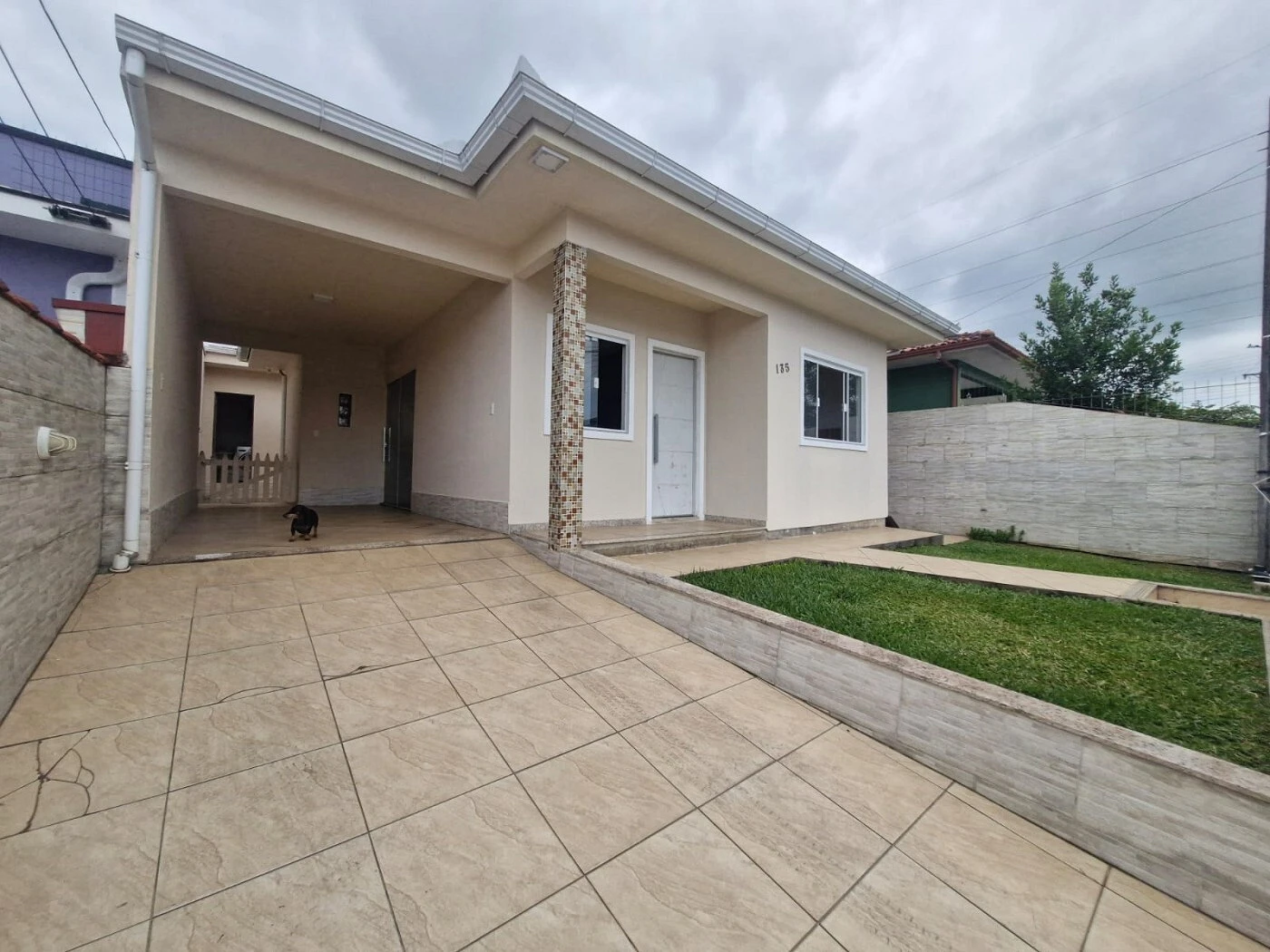 Casa em Madri, Palhoça