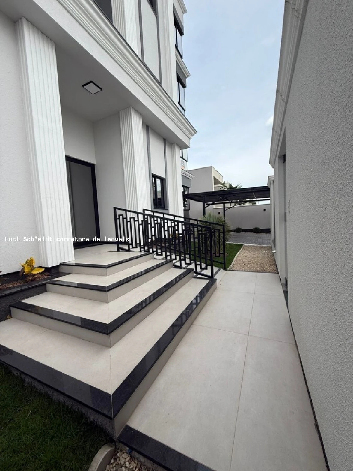 Apartamento em Areias, Tijucas
