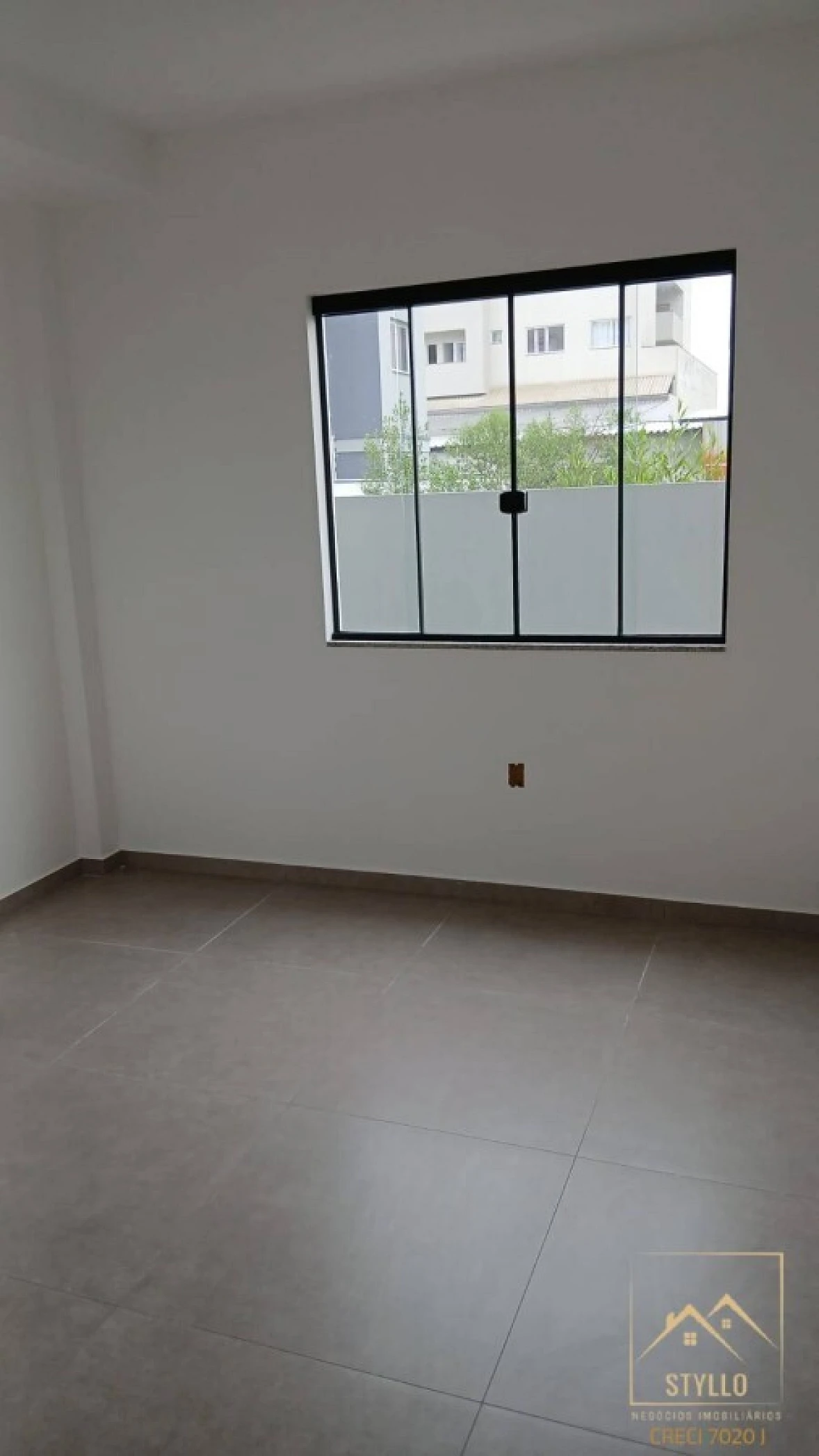 Apartamento em Nova Palhoça, Palhoça