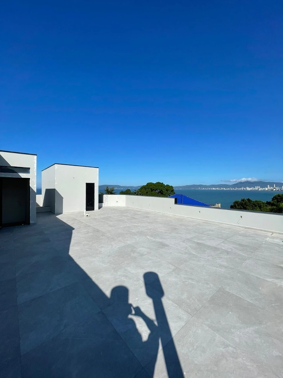 Casa em Canto da Praia, Itapema. 4 quartos, 340m². Imagem 8 de 10