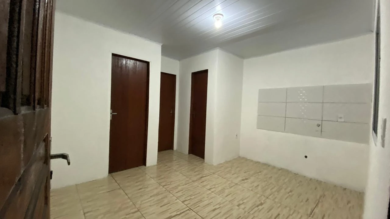Prédio em Serraria, São José. 5 quartos, 190m². Imagem 10 de 30