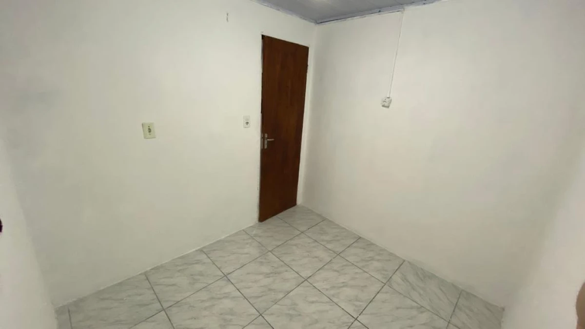 Prédio em Serraria, São José. 5 quartos, 190m². Imagem 20 de 30