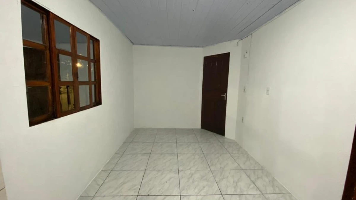 Prédio em Serraria, São José. 5 quartos, 190m². Imagem 23 de 30