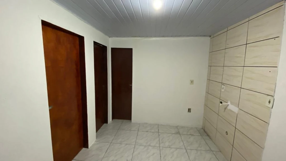 Prédio em Serraria, São José. 5 quartos, 190m². Imagem 26 de 30