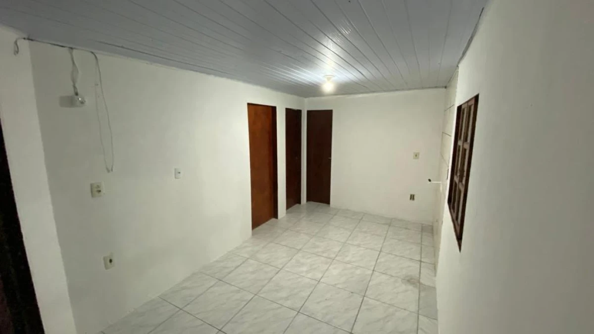 Prédio em Serraria, São José. 5 quartos, 190m². Imagem 27 de 30