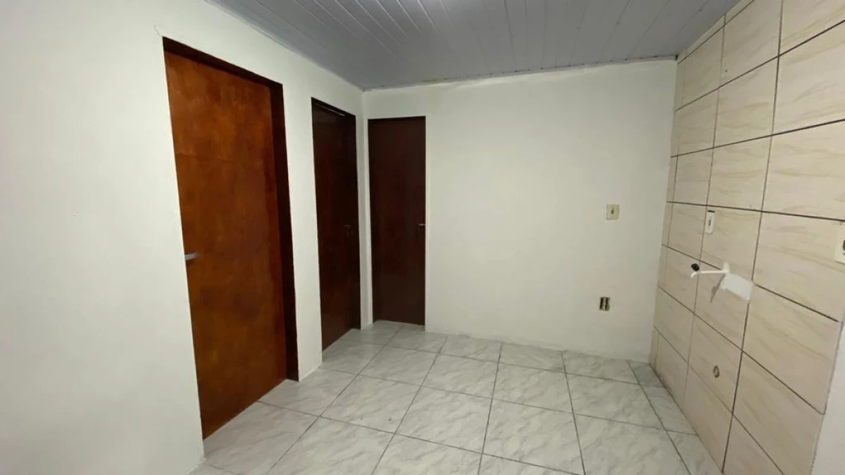 Prédio em Serraria, São José. 5 quartos, 190m². Imagem 29 de 30