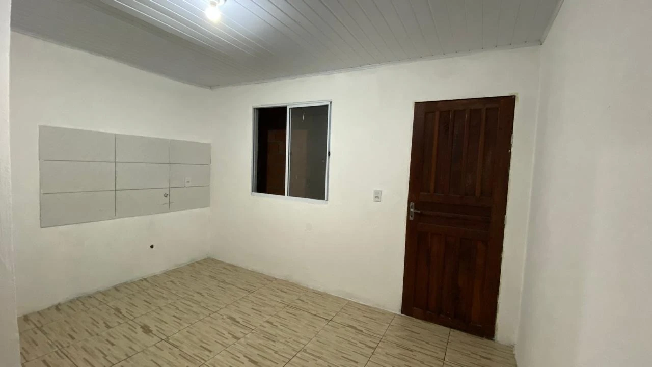 Prédio em Serraria, São José. 5 quartos, 190m². Imagem 6 de 30