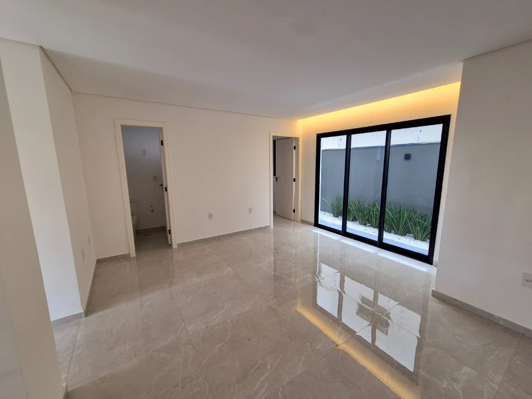 Sobrado Geminado em Pagani, Palhoça. 3 quartos, 131m². Imagem 2 de 10