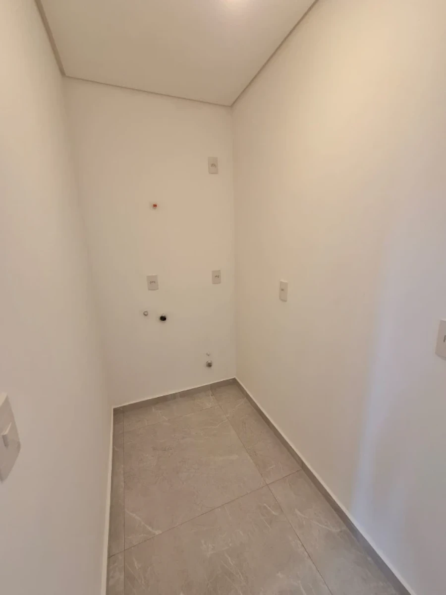 Sobrado Geminado em Pagani, Palhoça. 3 quartos, 131m². Imagem 5 de 10