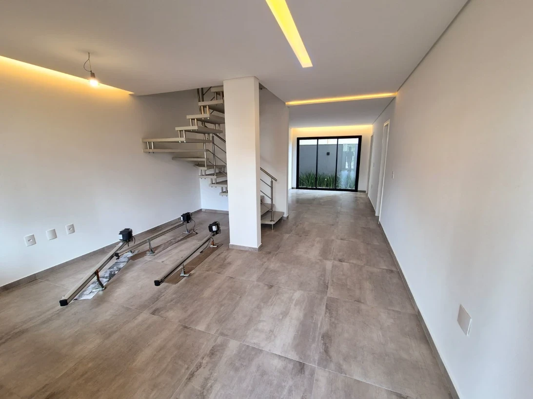 Sobrado Geminado em Pagani, Palhoça. 3 quartos, 118m². Imagem 2 de 8