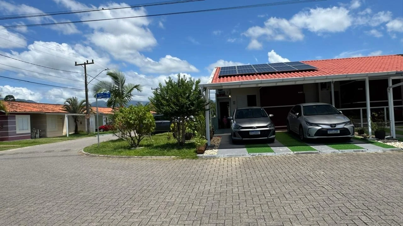 Casa em Bela Vista, Palhoça. 4 quartos, 143m². Imagem 2 de 27