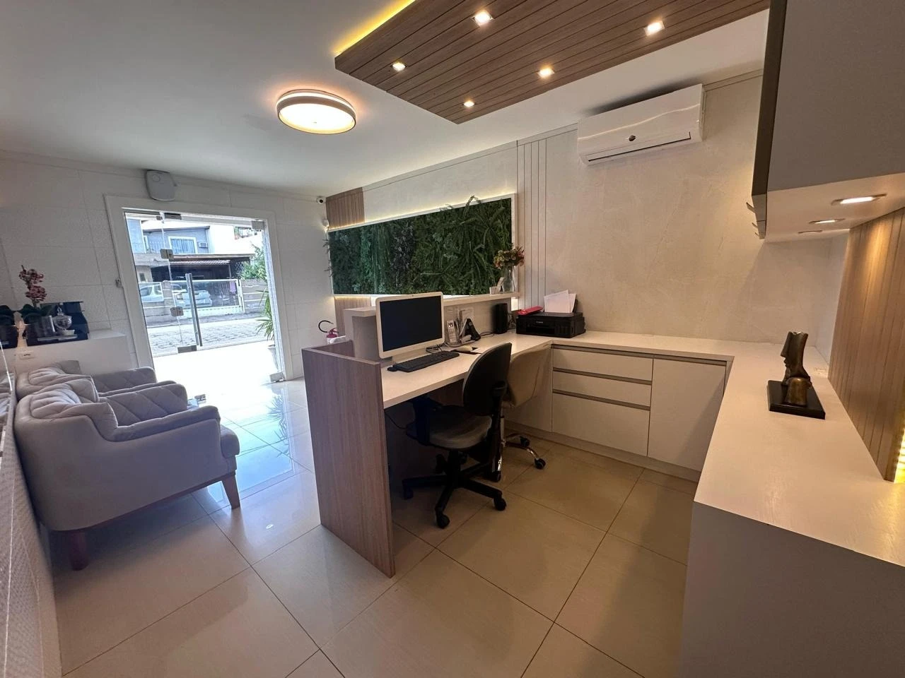 Casa em Ponte do Imaruim, Palhoça. 4 quartos, 260m². Imagem 3 de 28