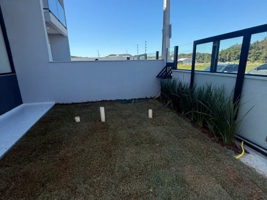 Sobrado Geminado em Forquilhas, São José. 2 quartos, 78m². Imagem 5 de 12