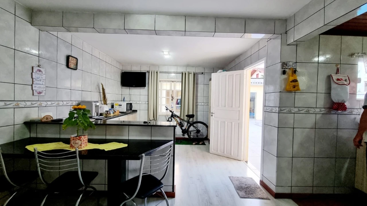 Casa em Forquilhinha, São José. 2 quartos, 100m². Imagem 4 de 11