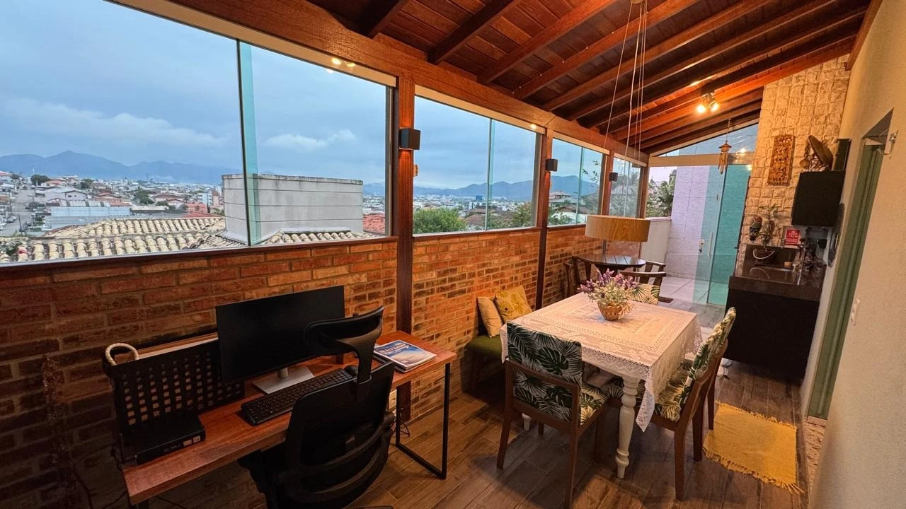 Casa em Forquilhinhas, São José. 3 quartos, 147m². Imagem 5 de 26