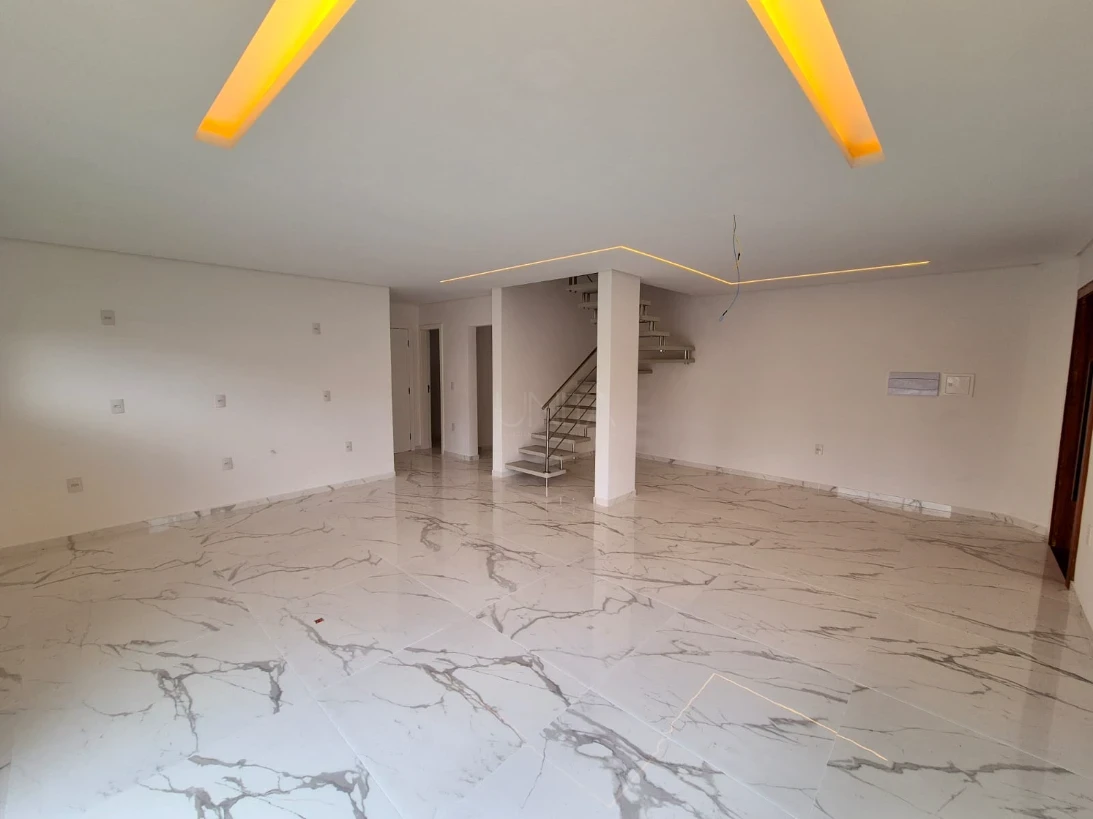 Sobrado Geminado em Pagani, Palhoça. 3 quartos, 144m². Imagem 4 de 13
